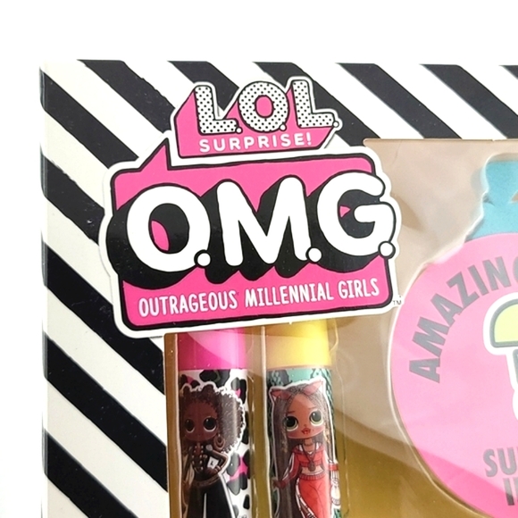 LOL Surprise! 4 Piece Bundle Beauty Set, Stickers, Hair Bows, Scented Bath Bombs - Picture 5 of 14